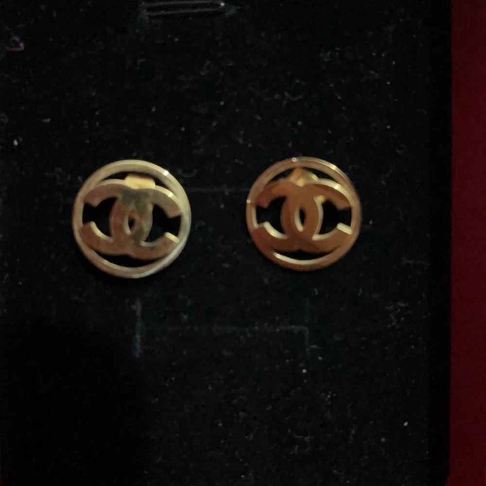Earring